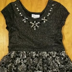 Bonnie Jean Floral Dress Girls Size: 12